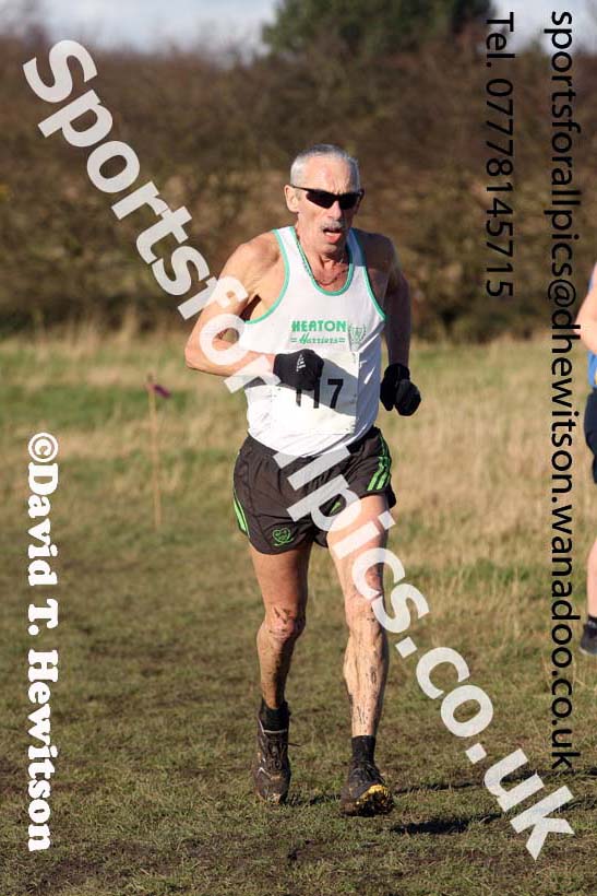 Womens masters and mens over-65s North Eastern Masters, Wallsend. Photo: David T. Hewitson/Sports for All Pics